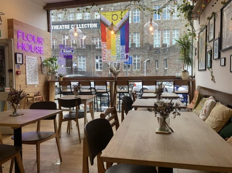 Café with customer seating and kitchen in Bristol, includes sublet basement yoga studio Photo 4