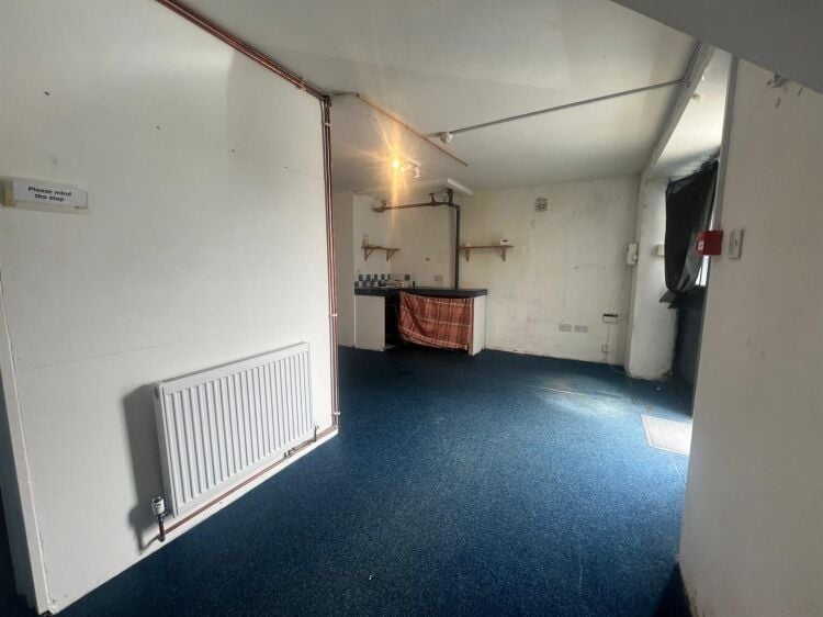 Ground floor former recording studio and workshop for sale in Bristol Photo 4