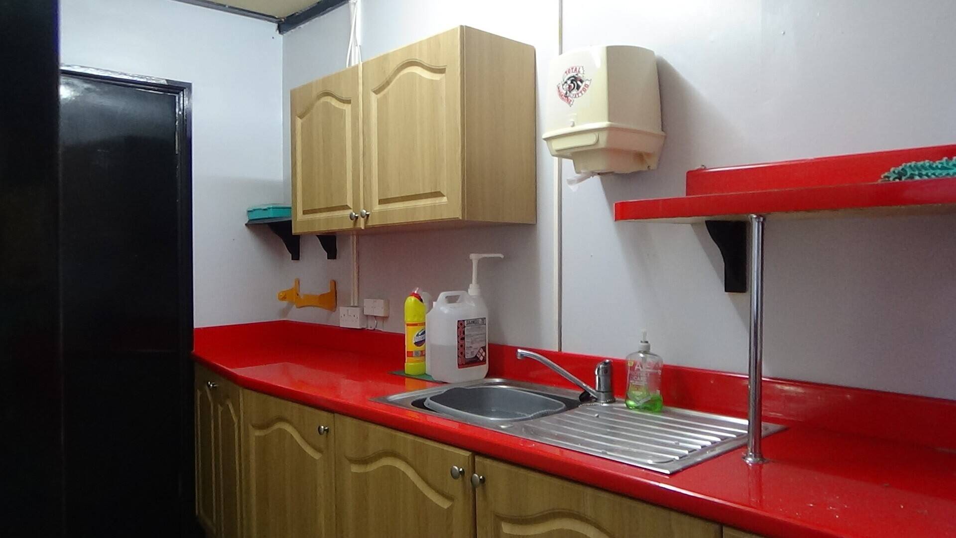 2a Silverburn Avenue, Moreton, Wirral, CH46 7TJ To Let £10,200 P.A. Photo 4
