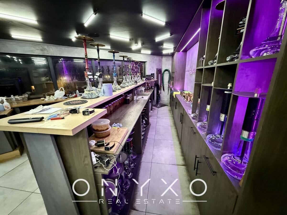 Fully Fitted Restaurant & Shisha Lounge with Late Night License TOLET In Bedfordshire Photo 1
