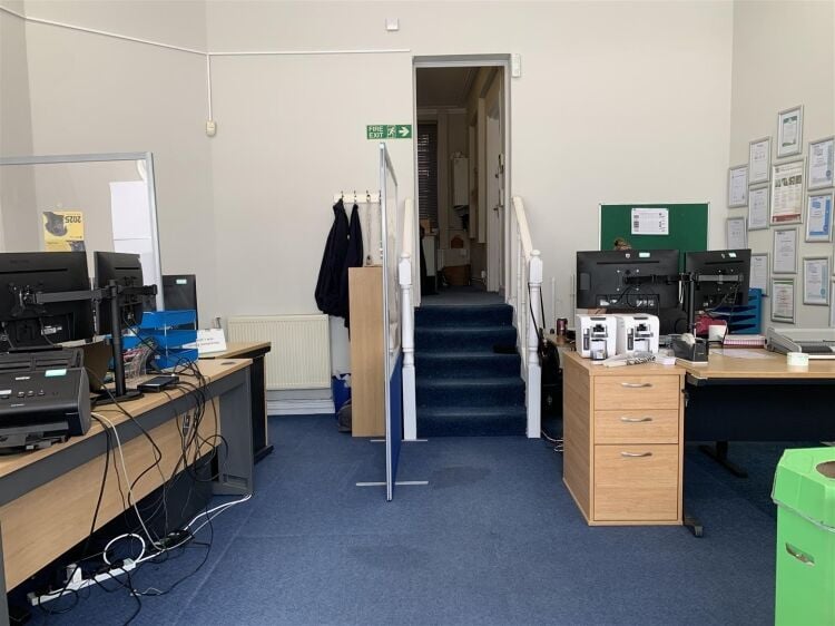 Ground Floor Retail Unit Office for Sale in Hotwells, Bristol with 600 sq ft of Adaptable Space Photo 4