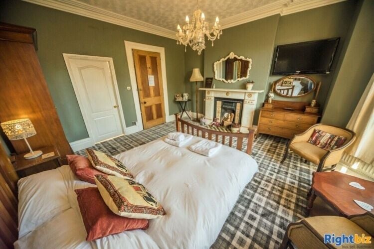 Victorian Guest House with 9 Bedrooms in Derbyshire's Peak District National Park for Sale Photo 4