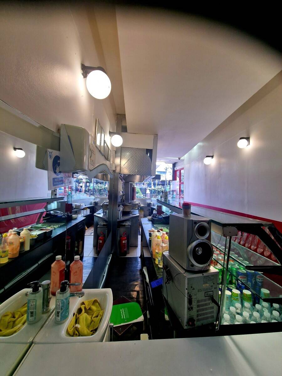 Takeaway for Sale in City of London with Late Licence and Low Rent Photo 5
