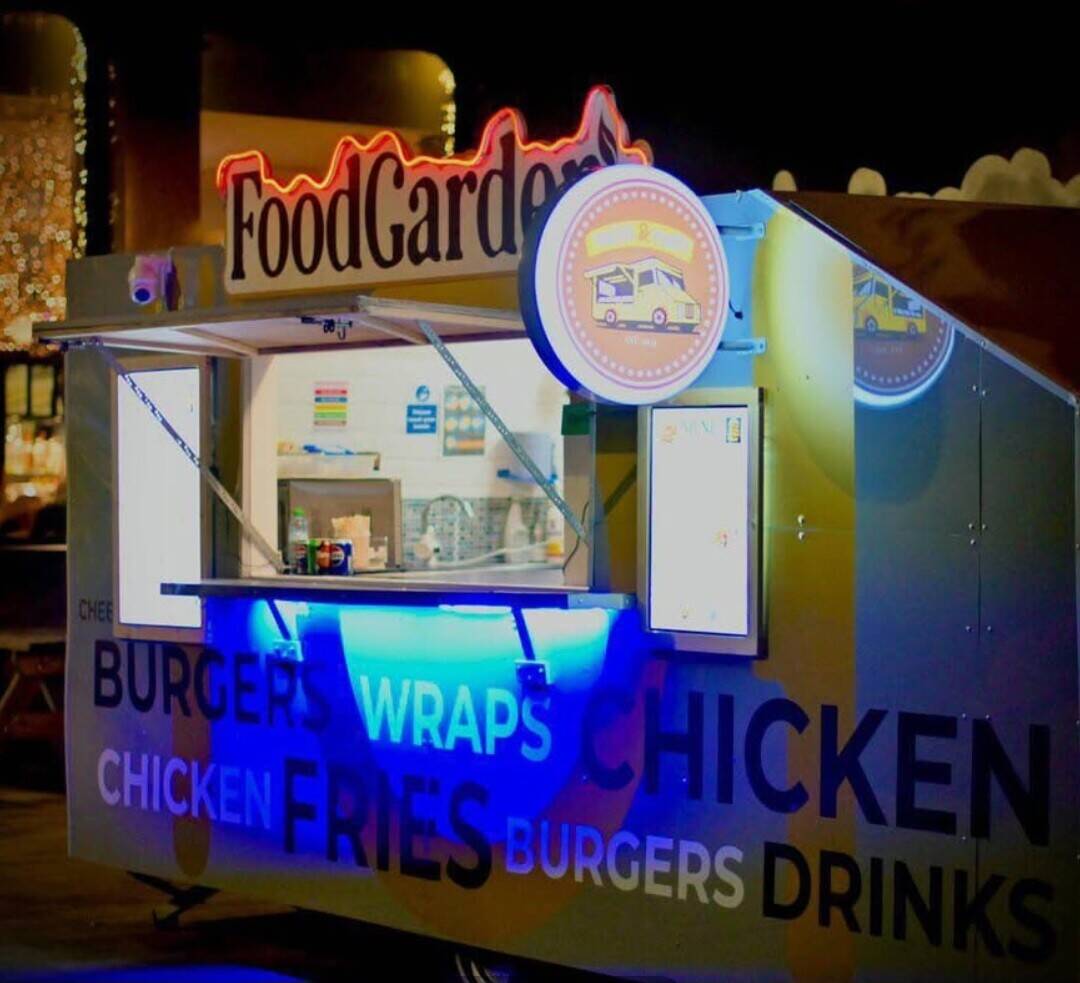 Fully Equipped Food Trailer for Sale in North London Photo 4