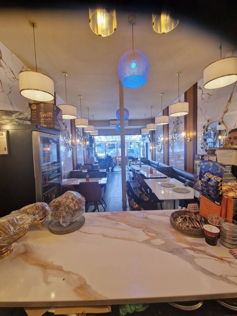 Café Restaurant with Shisha Terrace and Alcohol License in Prime Kilburn Location Photo 4