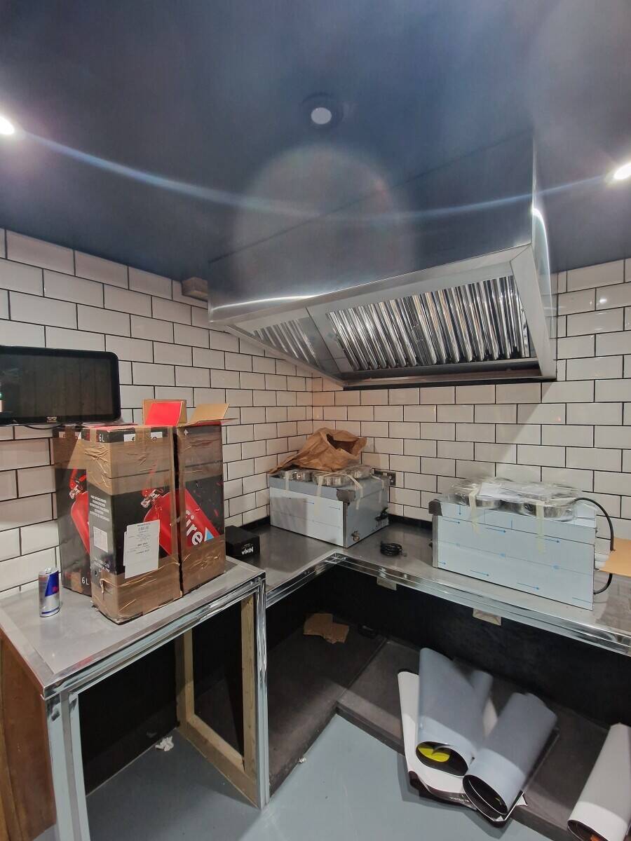 Food Kiosks for Sale in Central London Between Southwark and Waterloo Photo 4