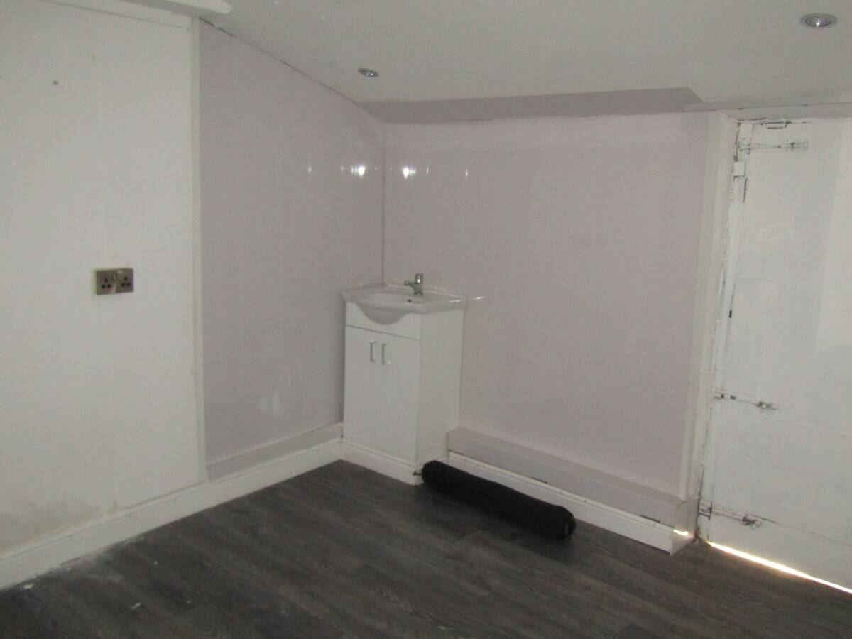 Main Road Shop Premises for Sale in Great Harwood Lancashire Photo 4