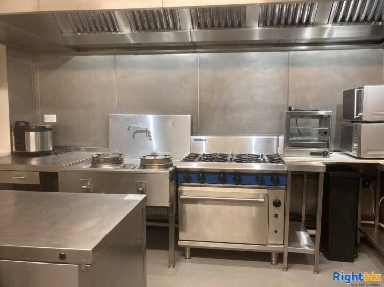 Prime Freehold Property in Warrington Cheshire, Fully Fitted Commercial Kitchen, Near Golden Square Photo 4