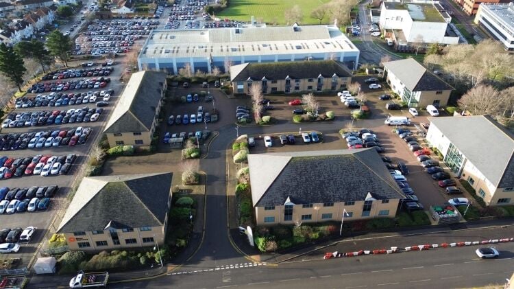 3 modern office buildings providing approximately 1,880ft² / 175m² - 5,640ft² / 524m² arranged over ground and first floor, benef Photo 4