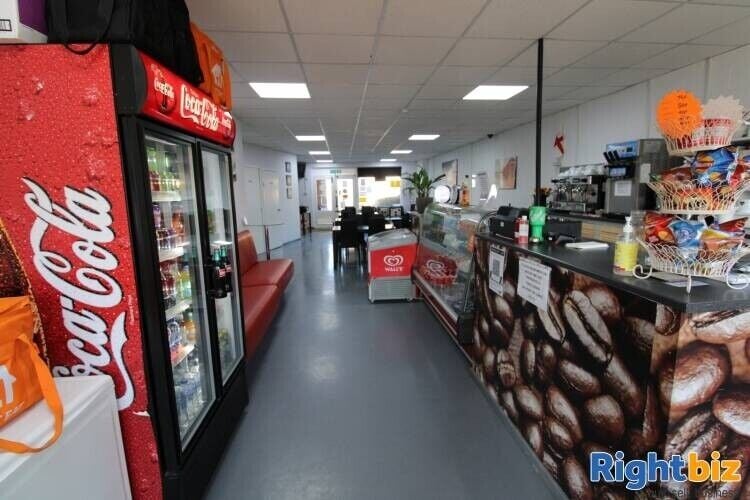 Established Cafe/Bistro in Prime Location in Luton Bedfordshire for Lease Photo 4