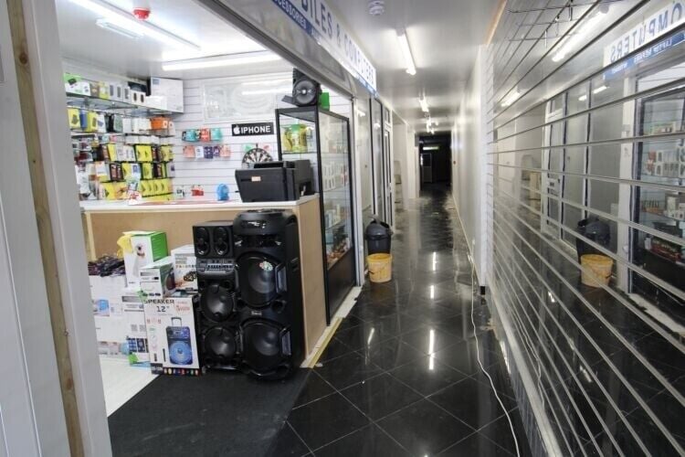 Six Spacious Units Available in Luton, Bedfordshire - Act Fast! Photo 4
