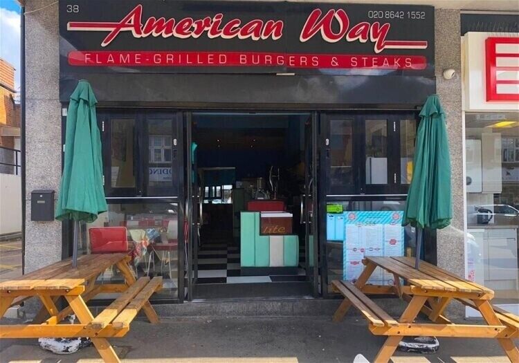 Charming American Burger Restaurant in Cheam, London with Longstanding Reputation Photo 4