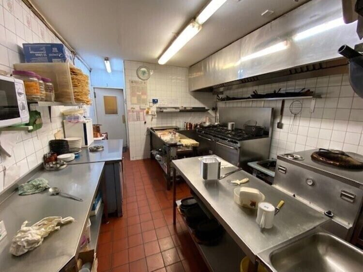 Freehold Restaurant with A3 Consent and Accommodation in Acocks Green, Birmingham Photo 4