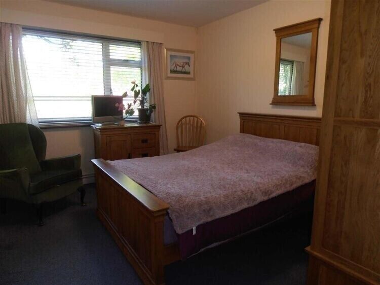 Former Care Home in Gillingham Dorset for Sale - Expansion Potential and Full Occupancy History Photo 4