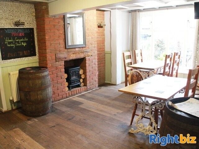 Stunning Riverside Public House with Accommodation in Stanford Bridge Worcestershire for Sale Photo 4