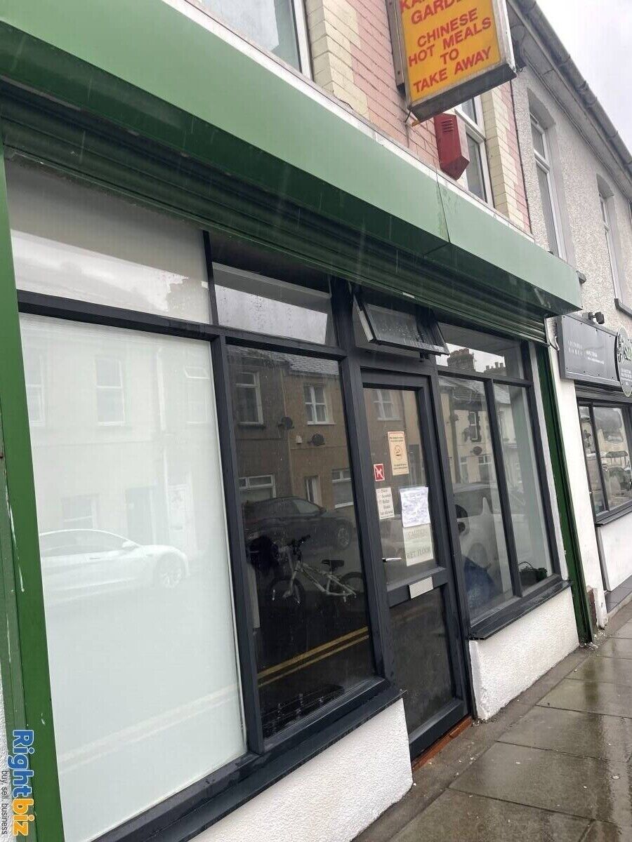 Recently Refurbished Commercial Property with Thriving Chinese Takeaway Business in Ebbw Vale Photo 4