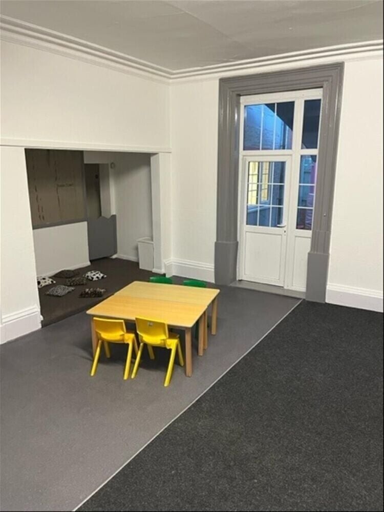 Prime Stoke on Trent Location - Spacious Former Children's Day Nursery for Sale! Photo 5
