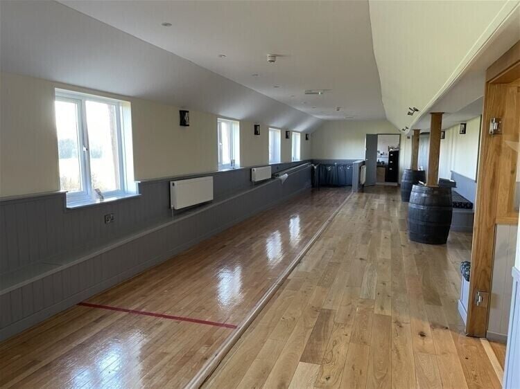 Prominent Public House for Sale in Dorchester, Located on Busy A37 Photo 5