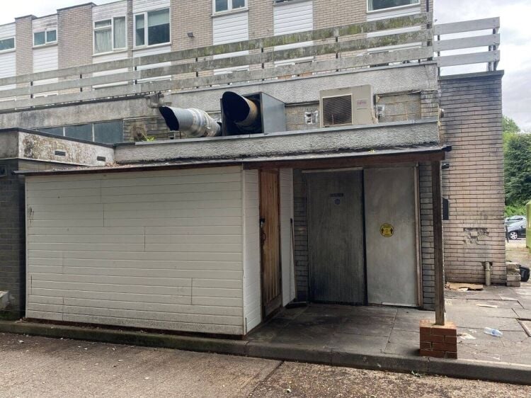 Prime Ground Floor Commercial Property in Reading for Investment Opportunity Photo 5