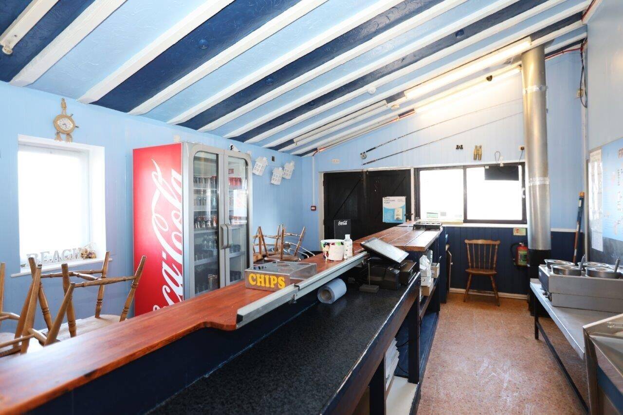 Prime Seaside Investment Opportunity, Residential/Commercial Property in Lowestoft Photo 5