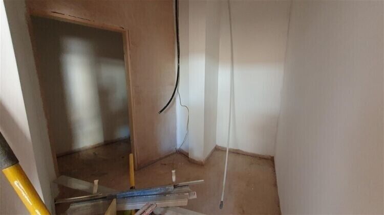 Rent a Newly Refurbished Retail Premises in Teignmouth Town Centre Photo 4