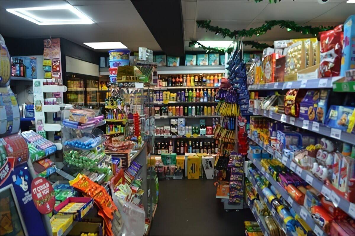 Prime Freehold Convenience Store and Offlicence with Accommodation in Wolverhampton Photo 5