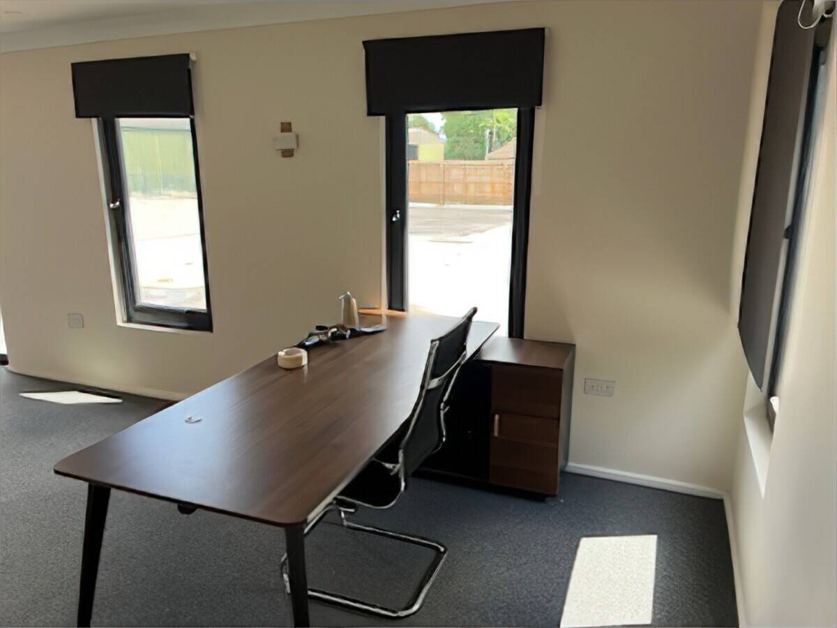 Rent this New, Air-Conditioned Office Block with 30+ Vehicle Parking in Secure Yard in Colchester Es Photo 5