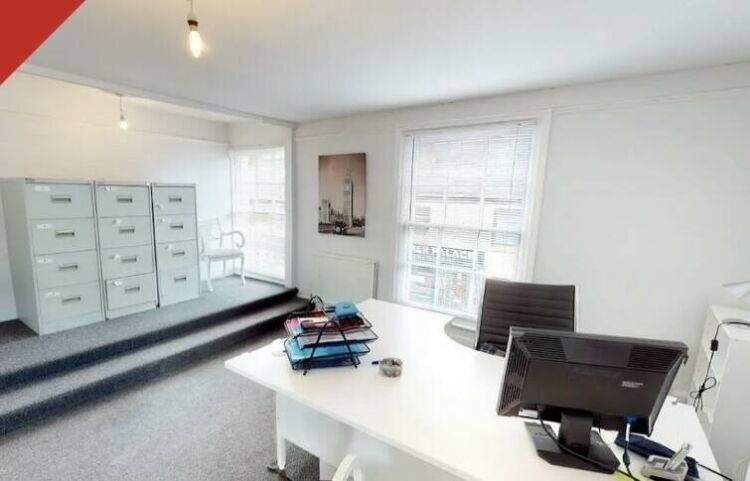 Versatile Detached Georgian Office Building in Heart of Middlewich Cheshire for Sale Photo 5