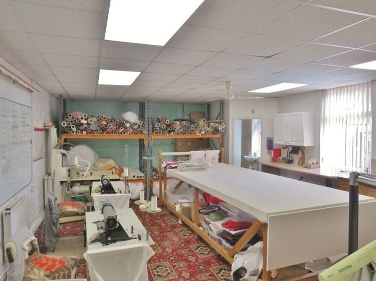Shipley's Spacious Freehold Commercial Property with Excellent Parking Facilities for Sale Photo 5