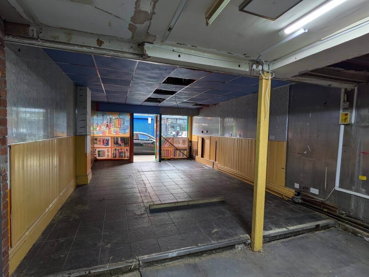 A3 licensed commercial property in Central Cardiff location - No premium Photo 5