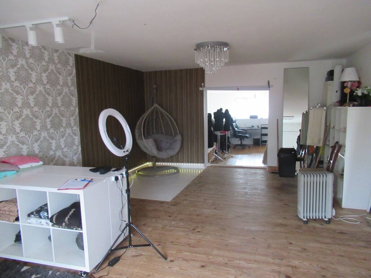 Prime Retail Showroom Available for Lease in Whalley Range, Blackburn Photo 5