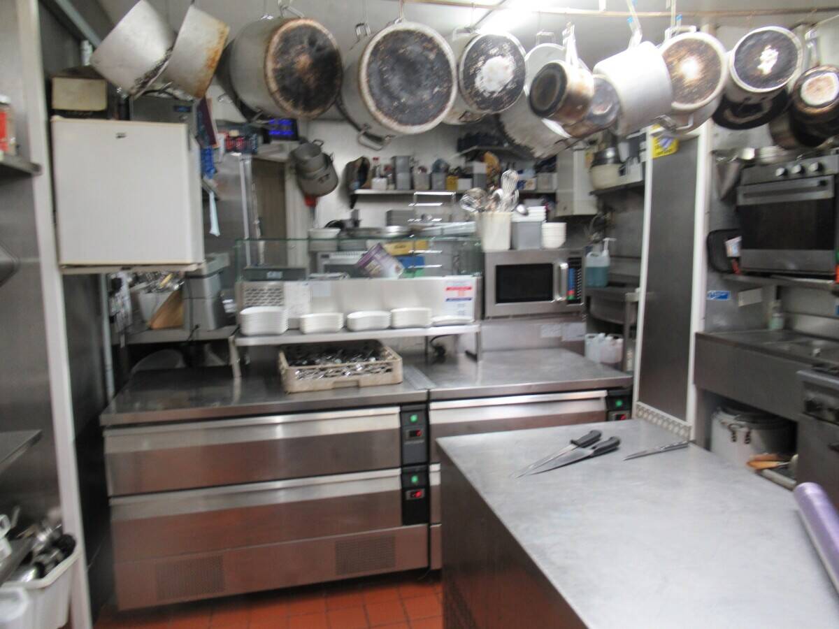 Prime East Lancashire Restaurant Available, Potential for Residential Conversion Photo 5