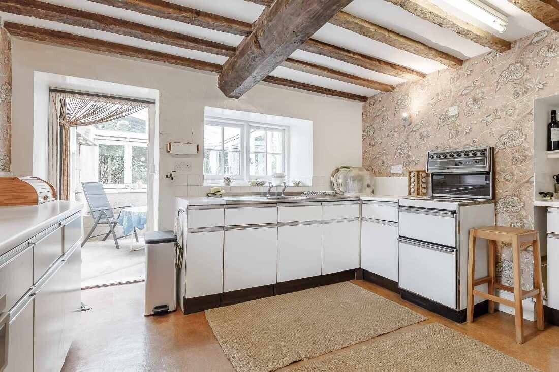 Charming 4BR Farmhouse and 3 Cottages in Tranquil Exeter Devon for Sale Photo 5