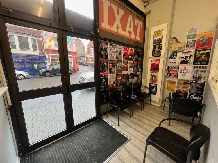 Prime Commercial Property in Bedminster Bristol, Let to Long-Standing Taxi Operator Photo 5