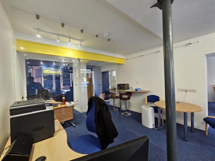 Substantial, Fully Let Mixed-Use Investment Property for Sale in Bristol Photo 5
