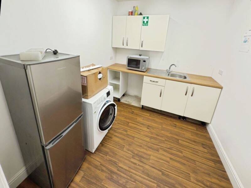 Rent a Versatile, Eco-Friendly Office Space in Accessible Wickford Essex Photo 5