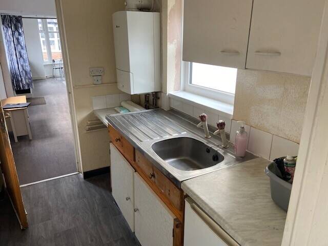 Commercial Property To Let Kings Heath Birmingham Photo 6