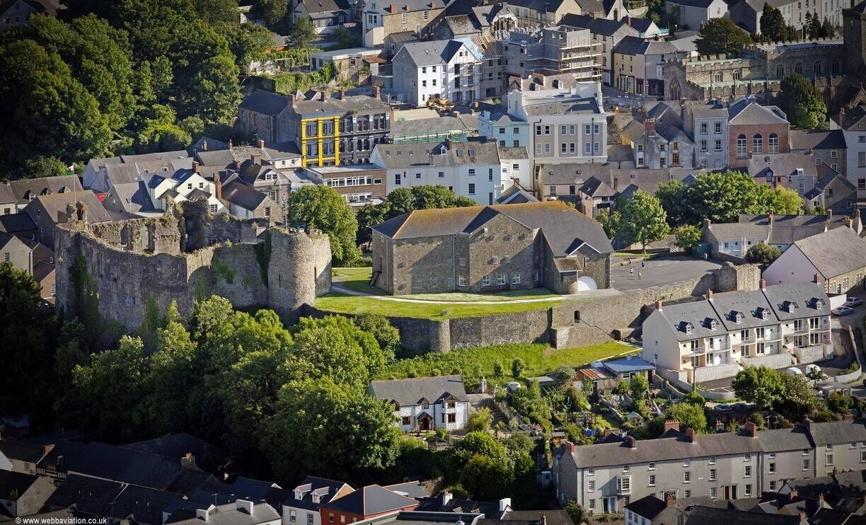 Mixed-Use Property Portfolio for Sale in West Wales Photo 4