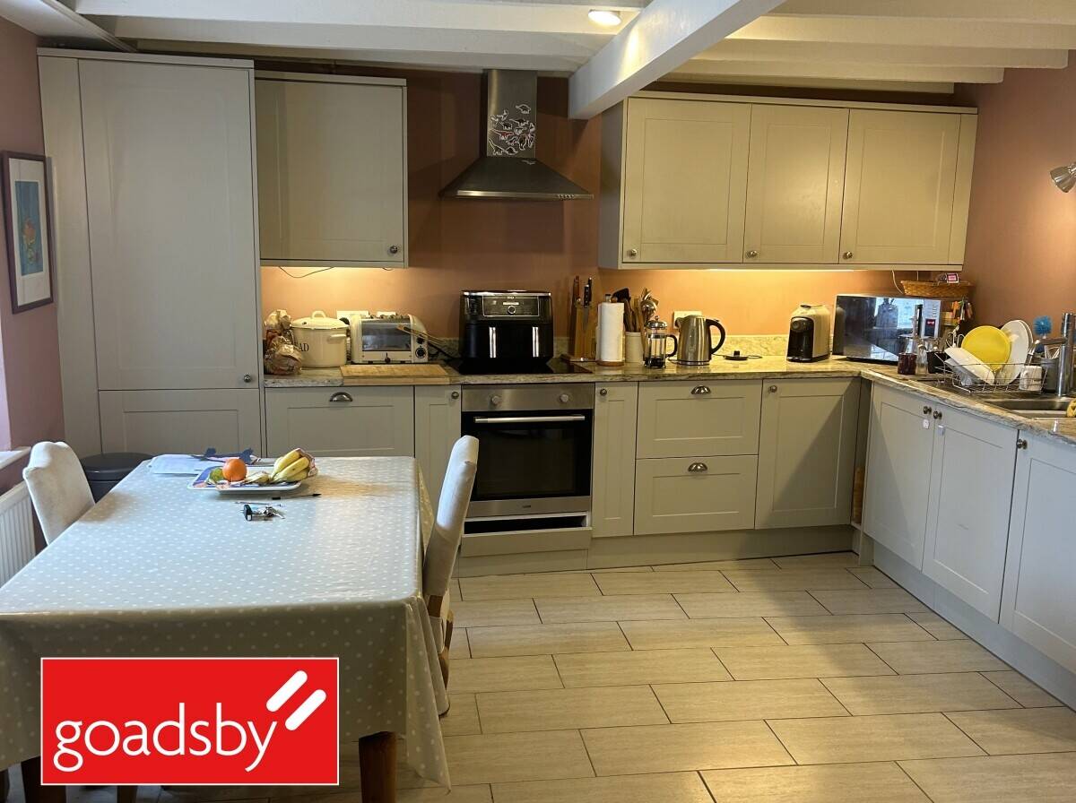 Stone Built B&B with Restaurant Potential in Weymouth Dorset Photo 5