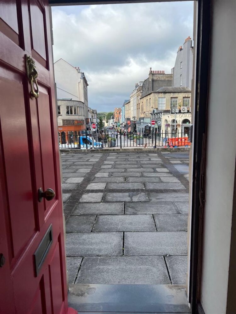 Ground floor offices for lease in Clifton Village, Bristol, available by Christmas 2025. Photo 5
