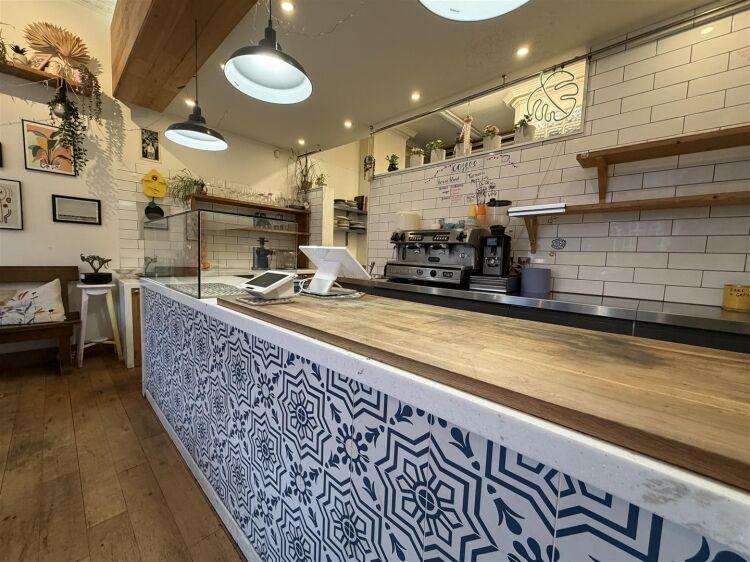 Café with customer seating and kitchen in Bristol, includes sublet basement yoga studio Photo 5