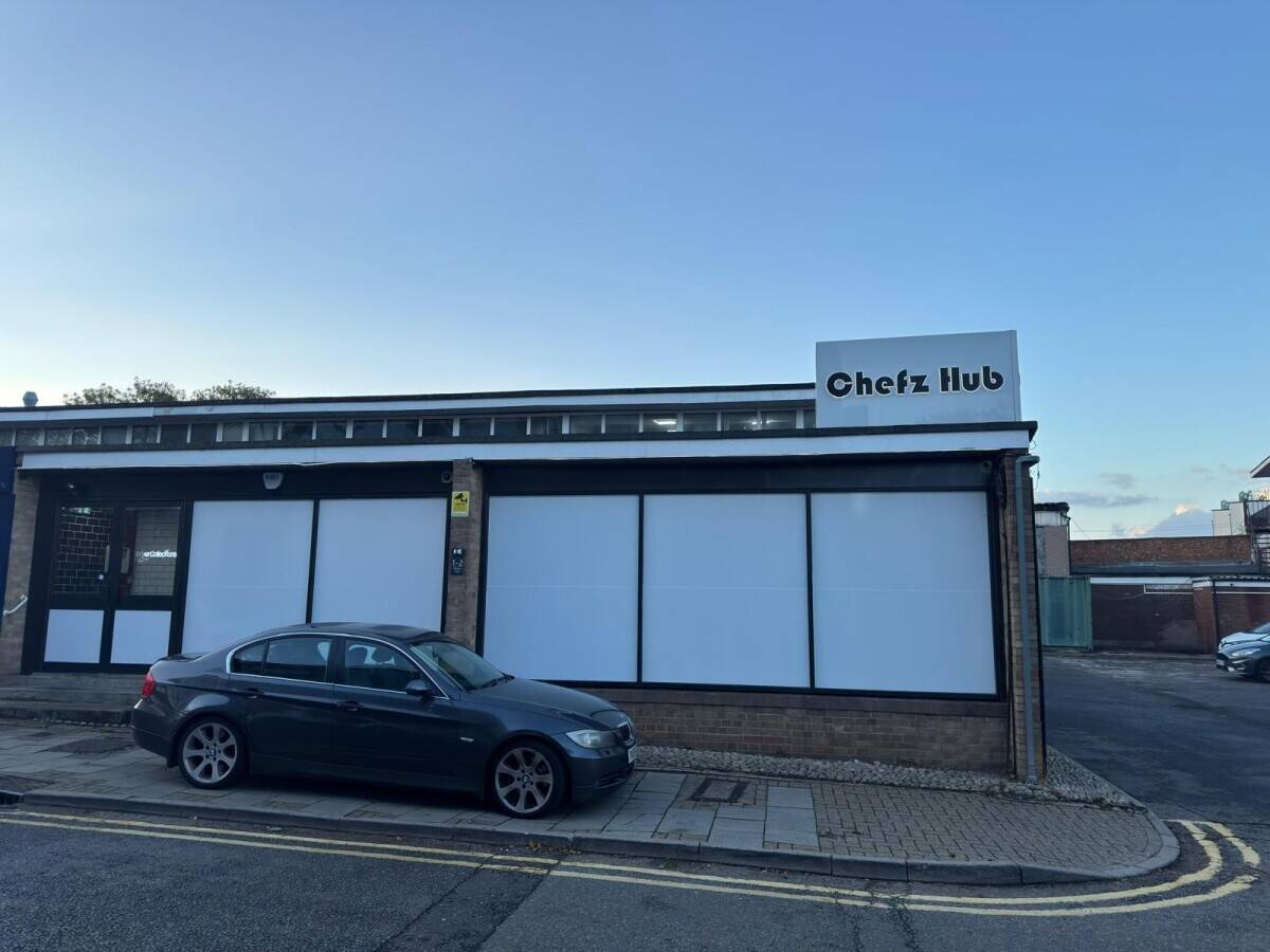 Cloud Kitchen Business for Sale in Hemel Hempstead on Maylands Avenue Photo 5