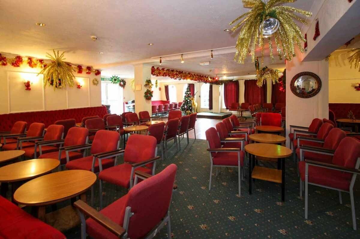 Development Opportunity - Former Hotel in Torquay, Devon Near Harbour and Amenities Photo 5