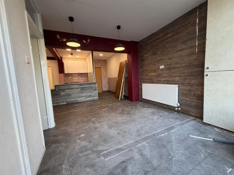 Ground floor retail unit available on Soundwell Road, Kingswood, Bristol, 538 sq ft. Photo 5