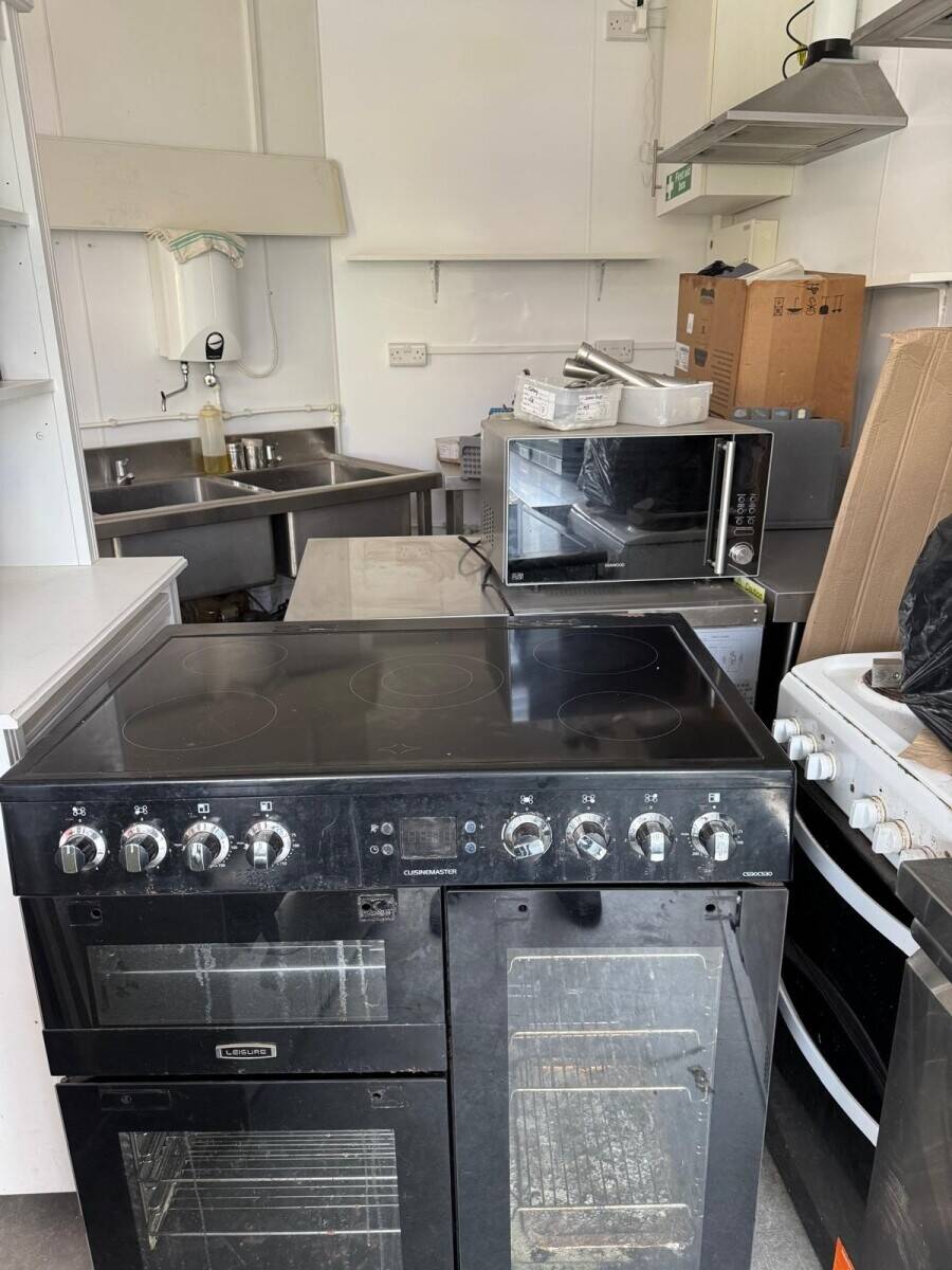 Sandwich/Deli Bar To Let Photo 5