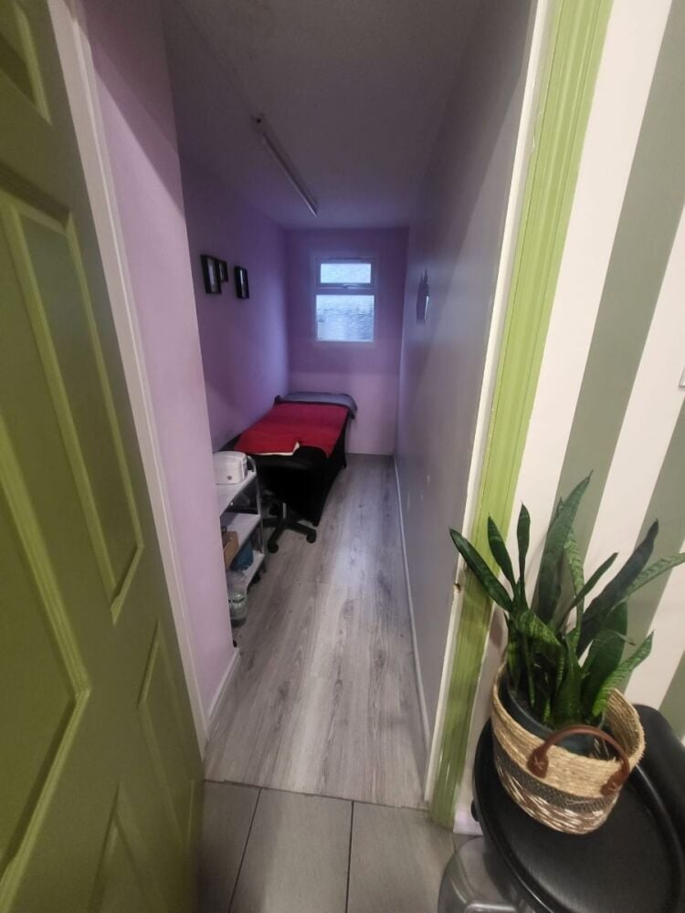 Well-Established Hair Salon Business for Sale in North London | Ref: CS0767 Photo 5