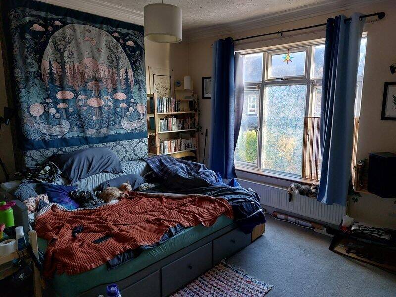 Mixed retail and residential investment property for sale in York North Yorkshire Photo 5