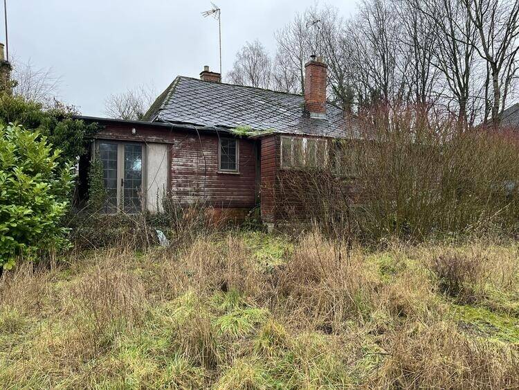 Cotswolds Site for Sale in Bourton-on-the-Water with Potential for Specialist Care Unit Photo 5