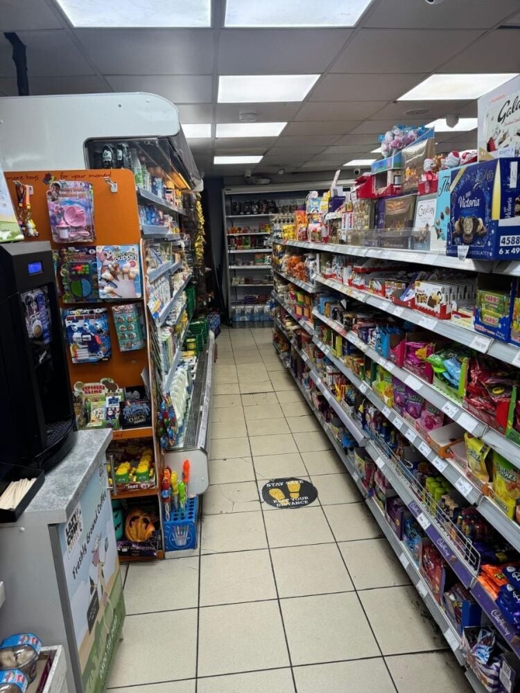Franchise Convenience Store for Sale in West London with Strong Sales Potential Photo 5