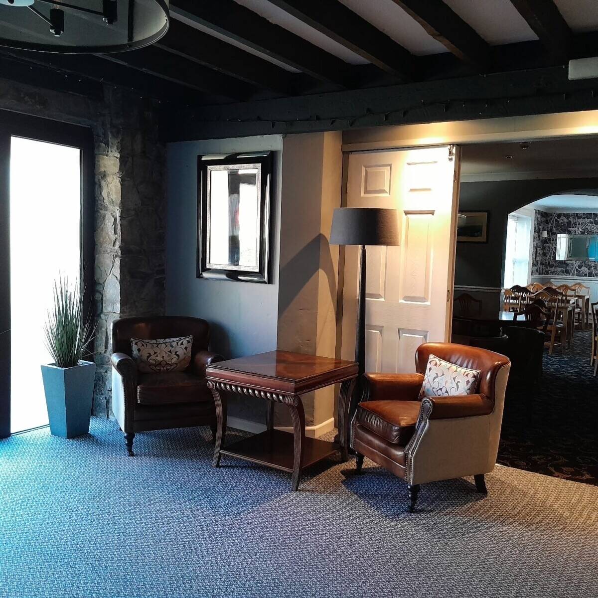 10 Bedroom Bed & Breakfast in Pembroke, Pembrokeshire with En Suite Rooms and Ample Parking Photo 5